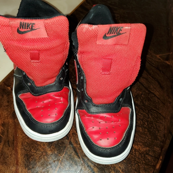 Nike Air - Picture 2 of 4